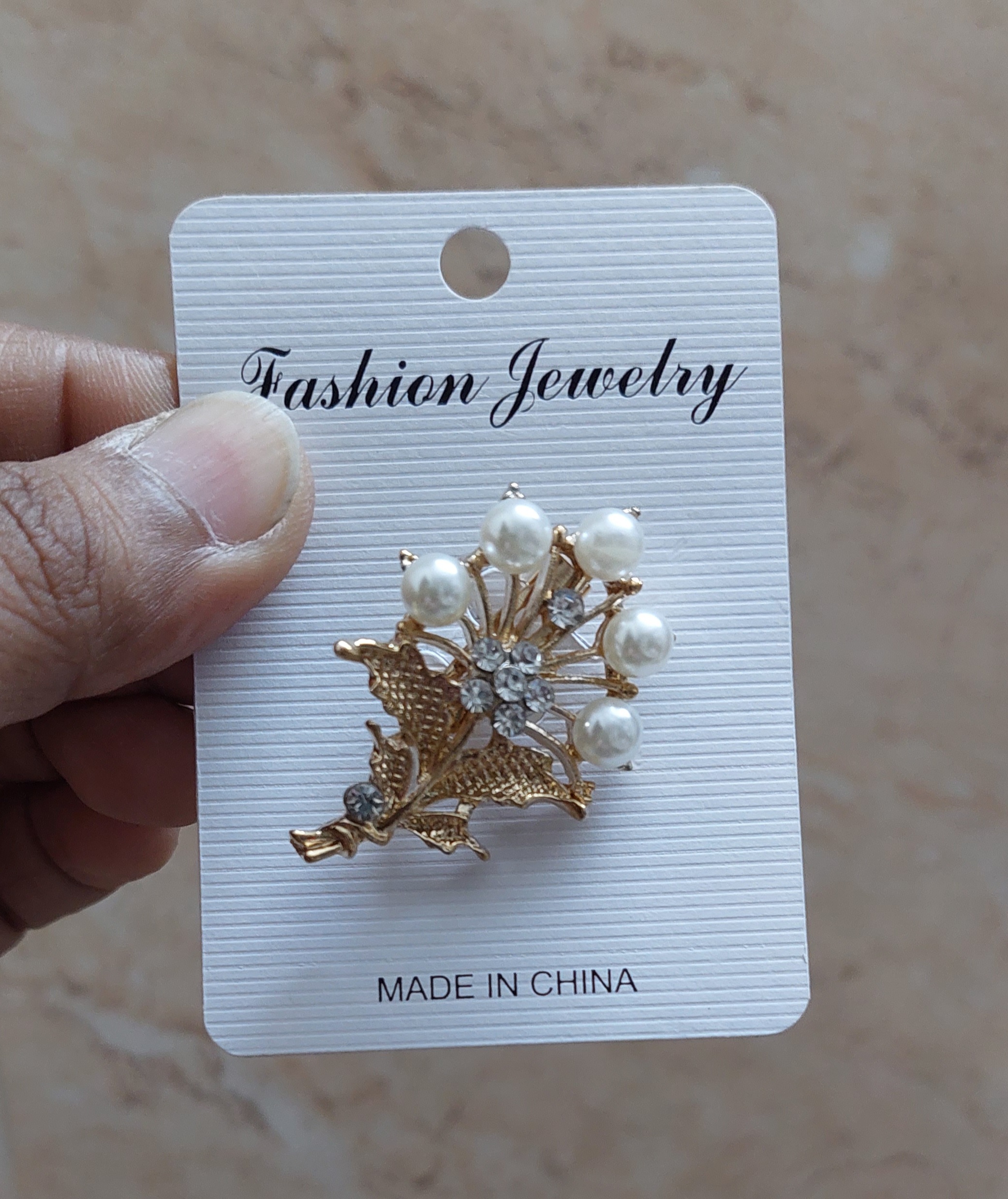 Flower buds with Pearl (Golden Color)